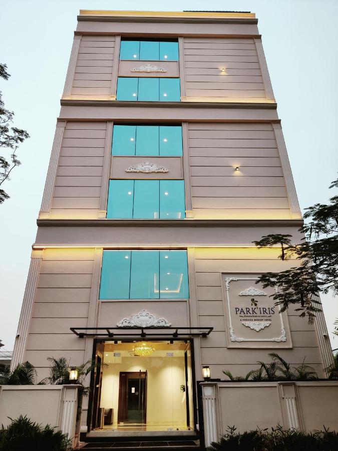 Park Iris Hotels, Bharathi Nagar Vijayawāda 外观 照片