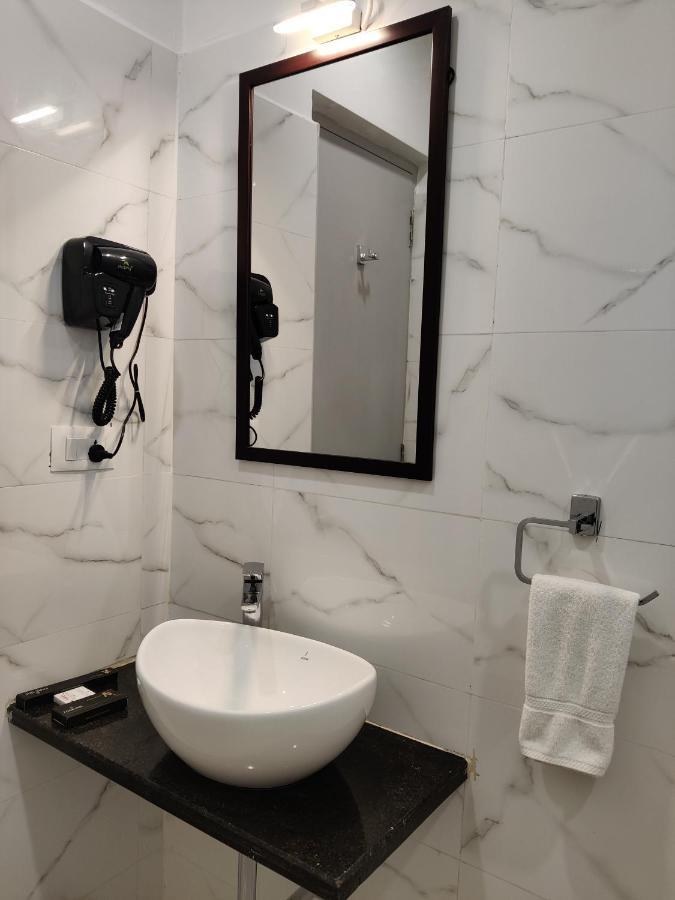 Park Iris Hotels, Bharathi Nagar Vijayawāda 外观 照片