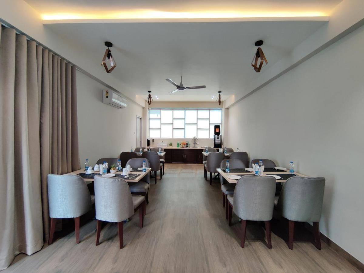 Park Iris Hotels, Bharathi Nagar Vijayawāda 外观 照片